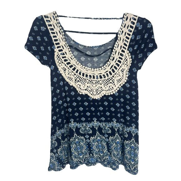 Maurice’s Women’s Blue Baby Doll Top Paisley Beige Lace Accents Size S - Picture 3 of 6